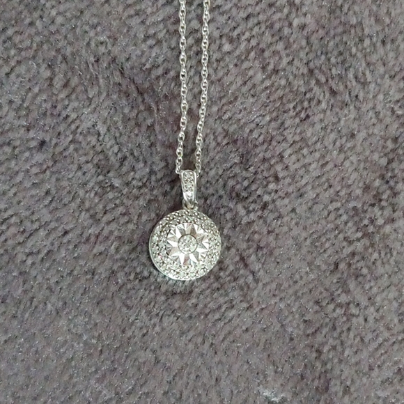 NWT!! Beautiful Sterling Diamond Necklace!!! - Picture 2 of 8